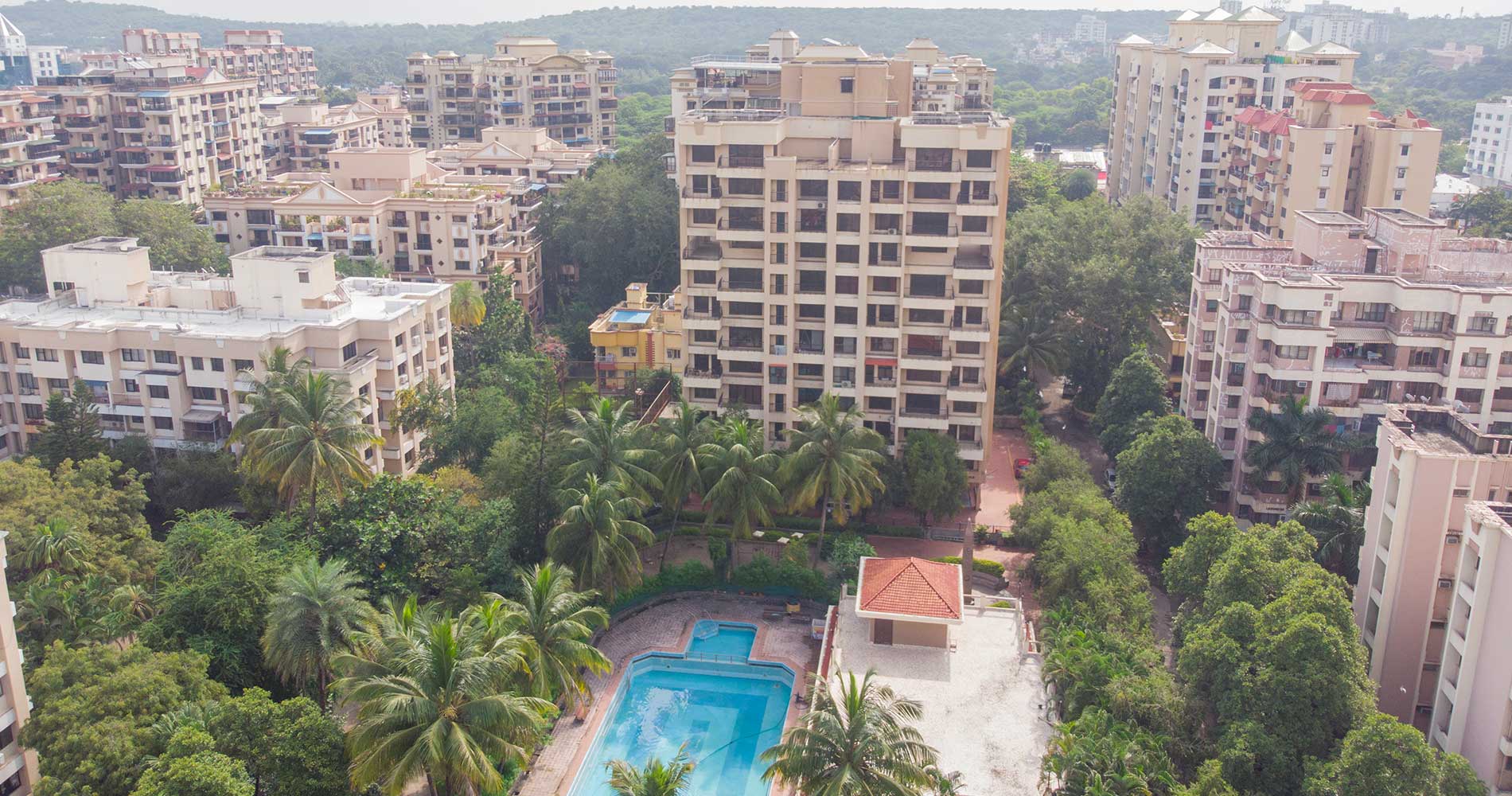 raheja gardens building